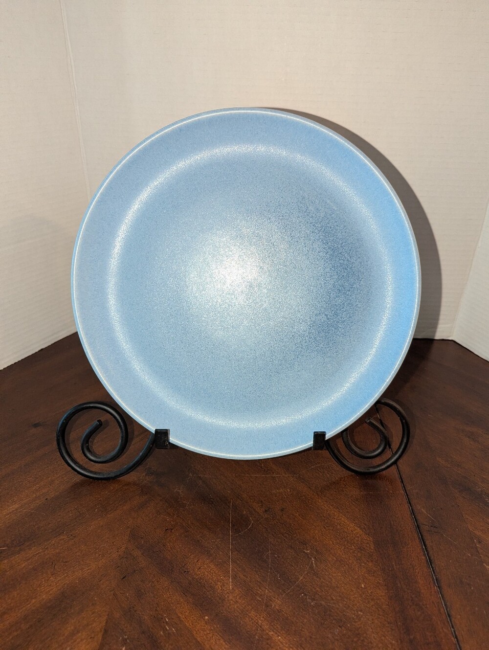 Set of 2 Rare Anthropologie Briar Dinner Plates Periwinkle Blue Stoneware